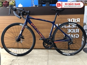 Xe đạp Giant SCR-D