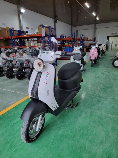 Xe Máy Điện Before All Civit