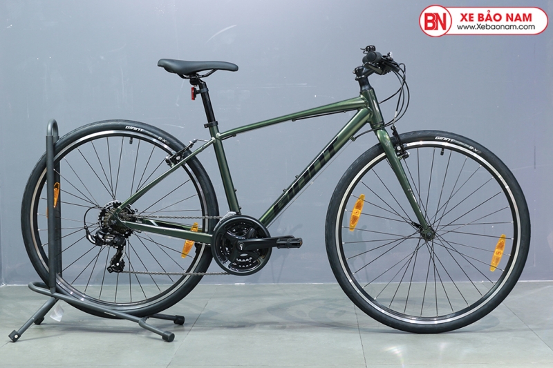 XE ĐẠP ĐƯỜNG PHỐ TOURING GIANT ESCAPE 3